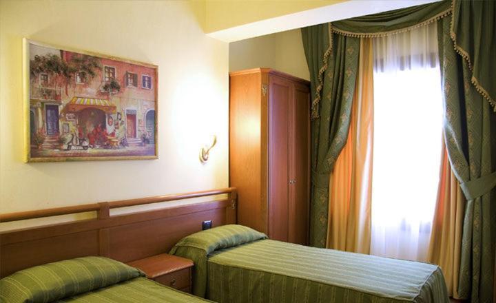 Hotel Bright Roma Exterior foto