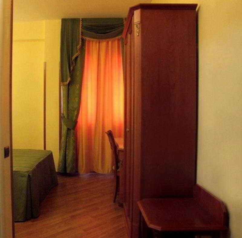 Hotel Bright Roma Exterior foto